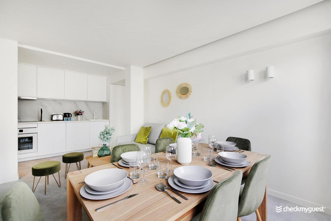 Cmg Ponthieu /champs-elysees Apartment Paris